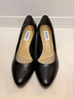 【美品】マッキントッシュフィロソフィー 通勤 レザーパンプス 黒 23.5cm