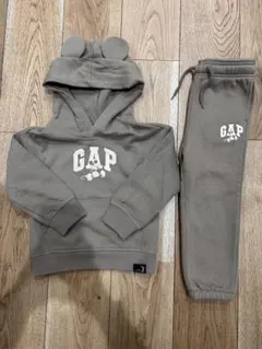 GAP ミッキー　セットアップ　ベージュ