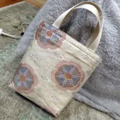 Item thumbnail for item 3d0e3924-903b-4bad-a2bc-02bfeedb8513