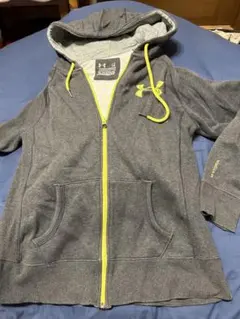 Under Armour パーカー　アンダーアーマー　ゴールドギア　STORM