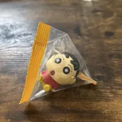 クレヨンしんちゃん プチっとすわりマス ミニフィギュア 　クレーンゲーム