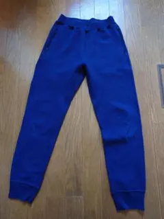 ユニクロキッズ　スウェットパンツ　紺　150サイズ　男児　中古まあまあきれい