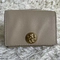 CHARLES & KEITH ブレアメタリックアクセント ショートウォレット