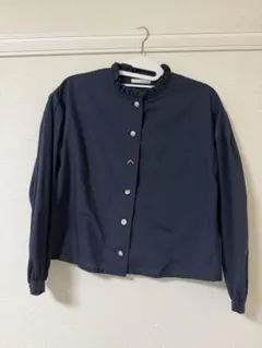 ネイビーブラウス
