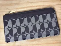 B0805-004　ピエール カルダン（長財布）のサムネイル