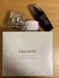 DECORTE コスメデコルテ　空き瓶＆未使用コットン
