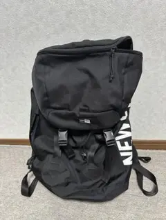 NEW ERA ブラックバックパックのサムネイル