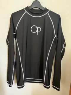 Ocean Pacific ブラック 長袖ラッシュガード 96-104