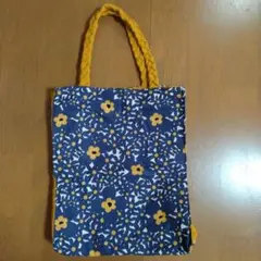 ハンドメイド　花柄トートバッグ