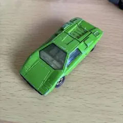 トミカ ランボルギーニ カウンタック LP400 黄緑