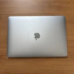 Apple MacBook シルバー 97%バッテリー