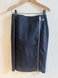 Item thumbnail for item 6a222f37-d4ee-4c8b-b44c-fea7c6568067