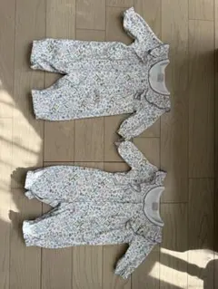花柄ロンパース 2枚セット　双子