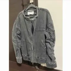 グレー デニムジャケット ジップアップ　sサイズ