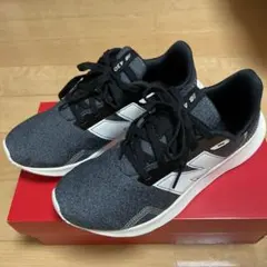 New Balance スニーカー　24cm 値下げ　５月中旬まで