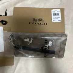 COACH スヌーピー柄 長財布