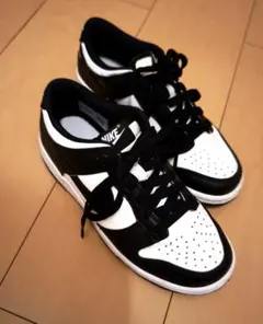 【美品】NIKE ダンク LOW パンダ 22.5cm スニーカー 黒白 キッズ