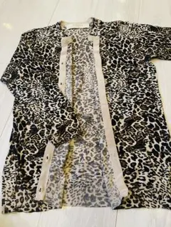 ★最終値下★ZARA ヒョウ柄ニットカーディガン 長袖
