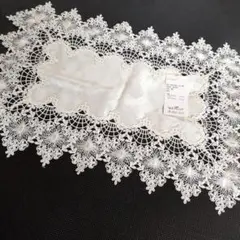 ベージュ レース テーブルセンター 30x45cm