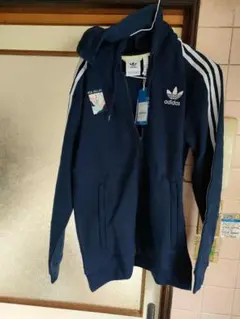 adidasオリジナルスFULLZIP HOODIE