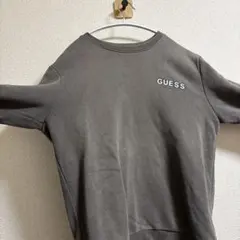 GUESS グレー クルーネック トレーナーのサムネイル