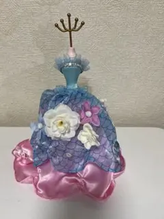 値下げ　ディズニー　アリエル　アクセサリースタンド　ドレス型　完売品