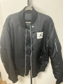 セールJordan ブラック ボンバージャケット　リバーシブルXL