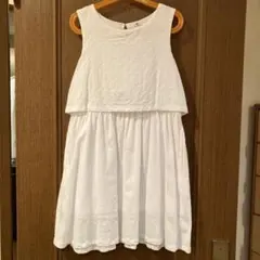 ユニクロ　ガールズ　ワンピース　140cm 美品　白
