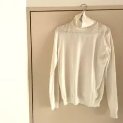 DAZY ホワイト タートルネック