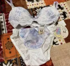 Item thumbnail for item a0b5f6fa-1528-451e-9d99-e6b879a7adad