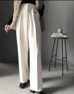 《新品》クラシカルエルフ 美脚魅せ、センタープレスタックワイドパンツMエクリュ