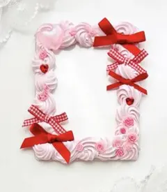 ホイップデコ　B8硬質トレカケース　ピンク　赤　リボン　バラ