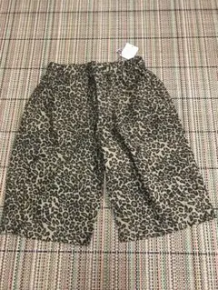 ヒョウ柄ショートパンツ カーキ