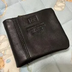 Lee 本革　レザー　二つ折り財布　ブラック