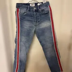 Item thumbnail for item 2150e72e-c5fe-415c-957c-4ab36cc4ee92