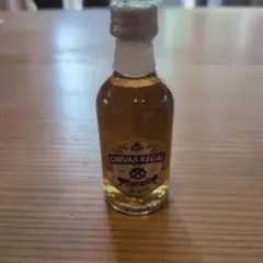 CHIVAS REGAL 12年 ミニボトル 50mlのサムネイル
