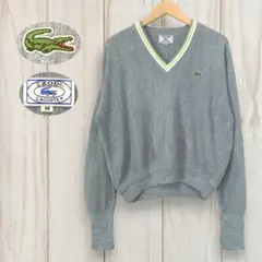 【80s IZOD ラコステ 長袖Ｖネック アクリルセーター】ロゴ XL 古着