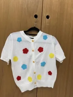 新品花柄カーディガン　トップスのサムネイル