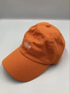 stussy ステューシー　オレンジ色の刺繍ロゴキャップ