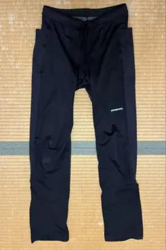パタゴニア メンズ ウインドシールドパンツ XS 黒 中古 送料込み！