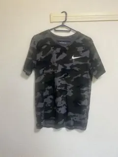 NIKE メンズTシャツ　Lサイズ