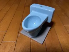 TOTO トイレ型 ミニチュア 置物 - メルカリ