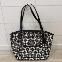 COACH ハンドバッグ　シグネチャートートバッグ