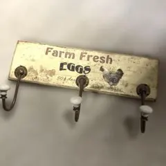 Farm Fresh Eggs ウォールフック 3連 シャビーシック