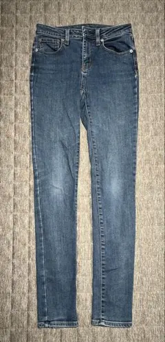 gu レディーススリムジーンズ