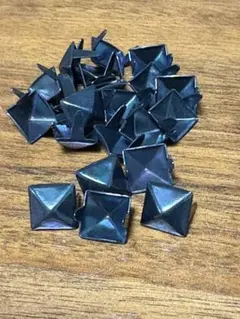 Item thumbnail for item d5cbe784-a438-486e-95a2-7d8435cdbfbd