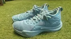 asics nova surge low 2のサムネイル