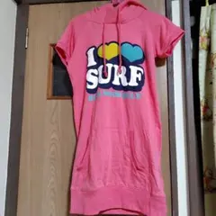 BLUEMOONBLUEフード付きピンクTシャツ I LOVE SURFのサムネイル