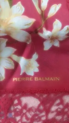 PIERRE BALMAIN ハンカチ レッド 花柄 レースのサムネイル