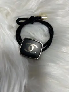 CHANELノベルティ　ヘアゴム